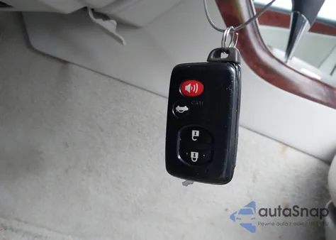 2011 Toyota Avalon Limited z USA, uszkodzony, nr VIN 4T1BK3DB4BU373050